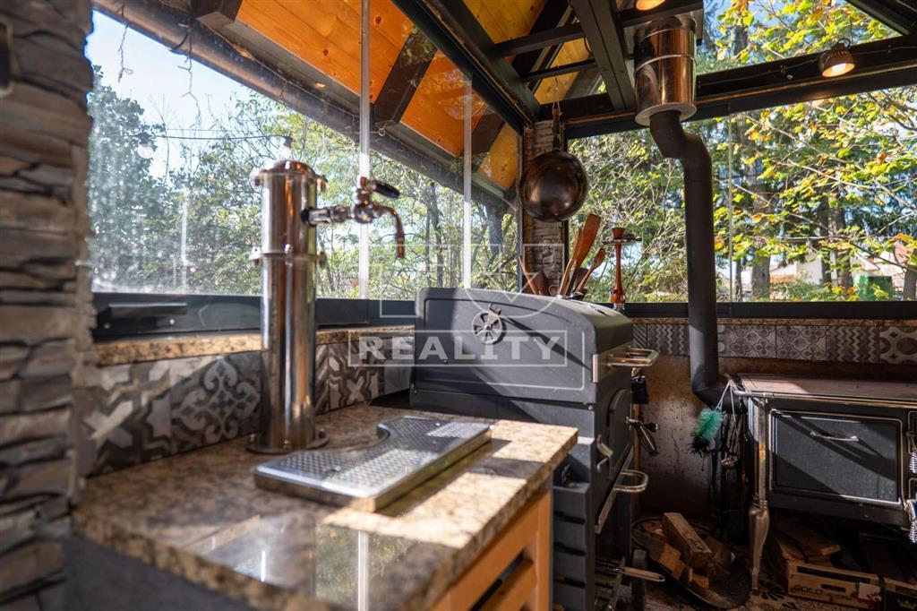 Rodinny dom pri potoku - 17