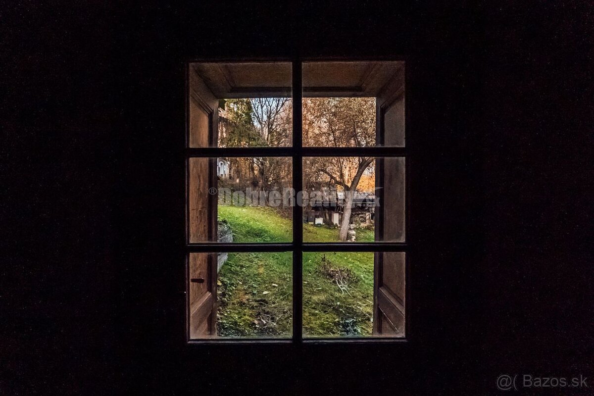 PREDAJ: Rodinný dom so záhradou, hospodárskymi stavbami a pô - 17