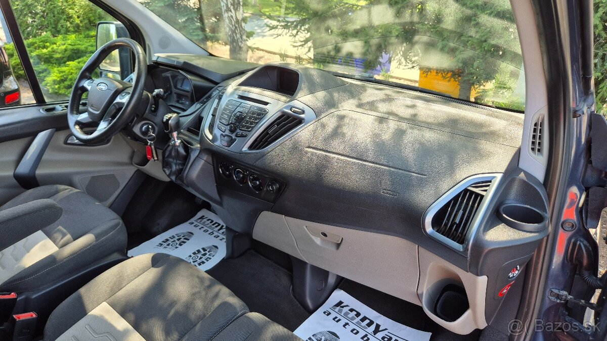 Ford Tourneo Custom 2.2 TDCi 155k Titanium L2H1 - 17