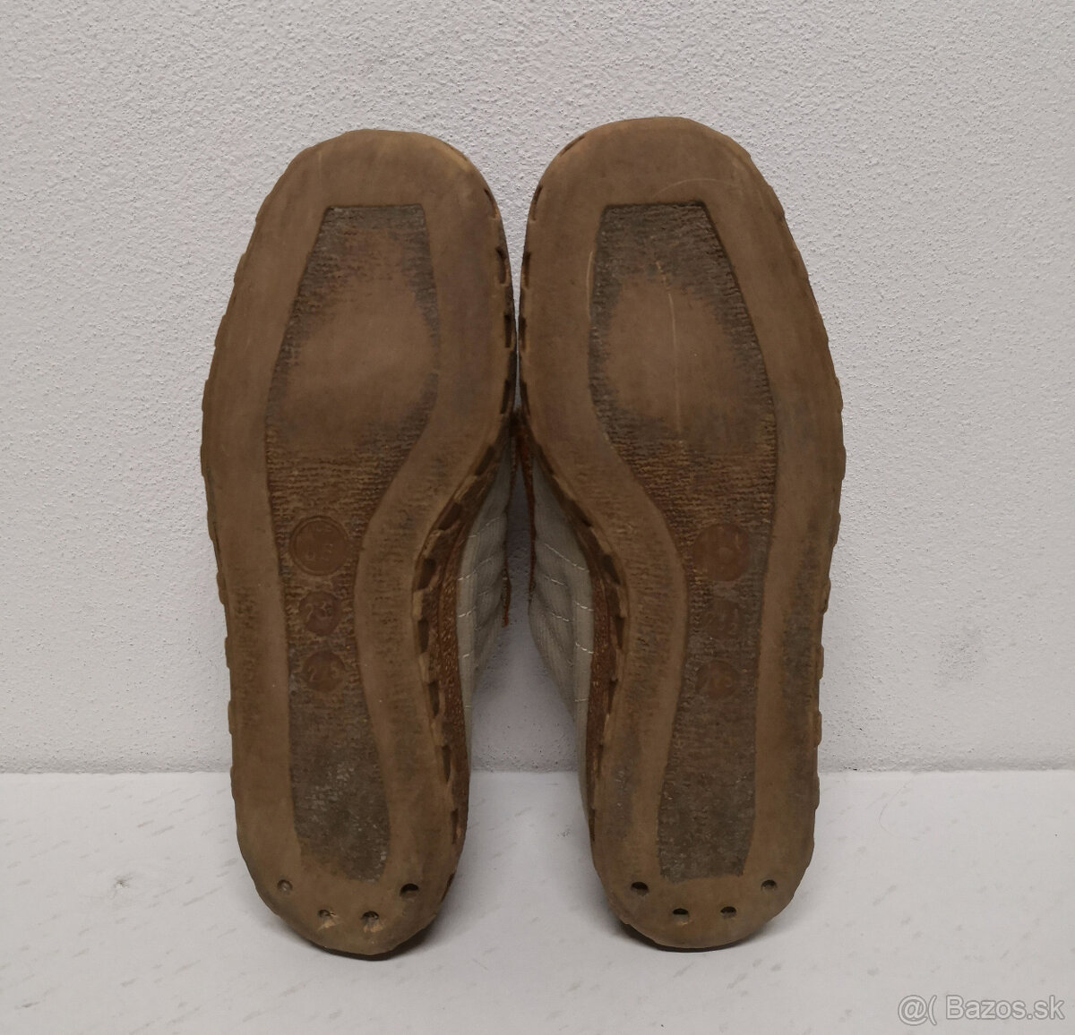 Starožitné Československe topánky Safari - 17