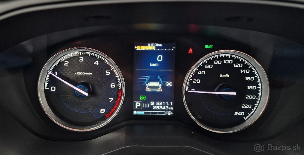 SUBARU FORESTER 2.0I-S E-BOXER MHEV STYLE / ODPOČET DPH - 17