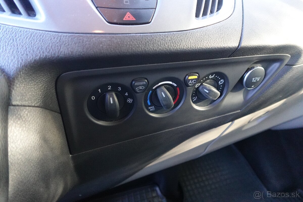 FORD TRANSIT TOURNEO CUSTOM L2H1 8MÍST BUS 2.0TDCI KLIMA - 17