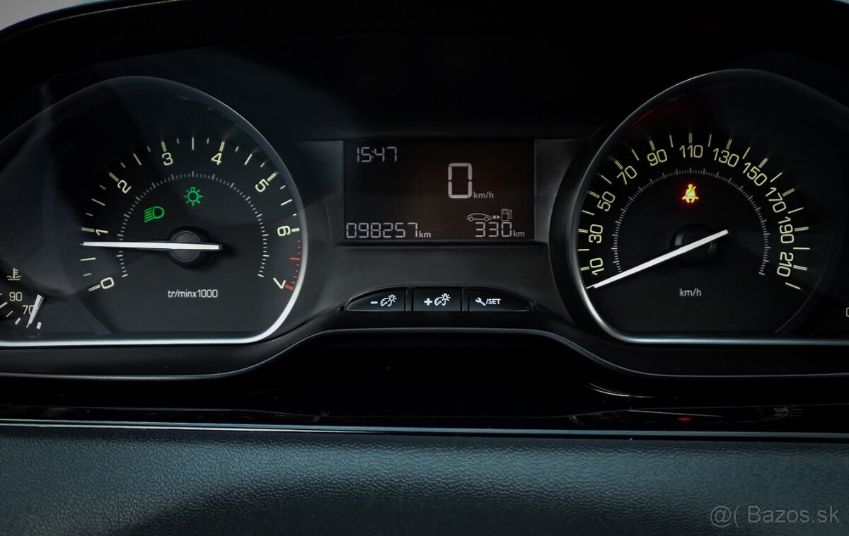 PEUGEOT 208 1.0 benzin ACTIVE LIKE - 98tis km-2016 -5 dver - 17