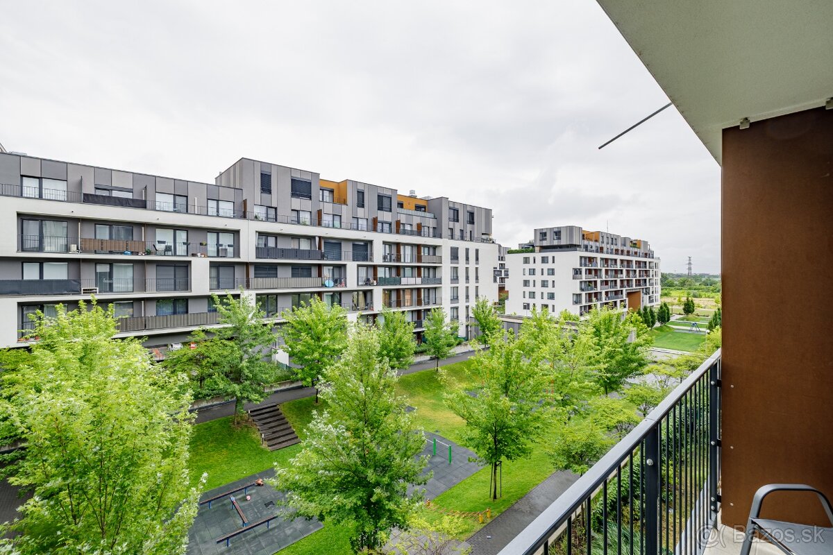 Na prenájom 1-izbový byt v Slnečniciach – Bratislav - 17