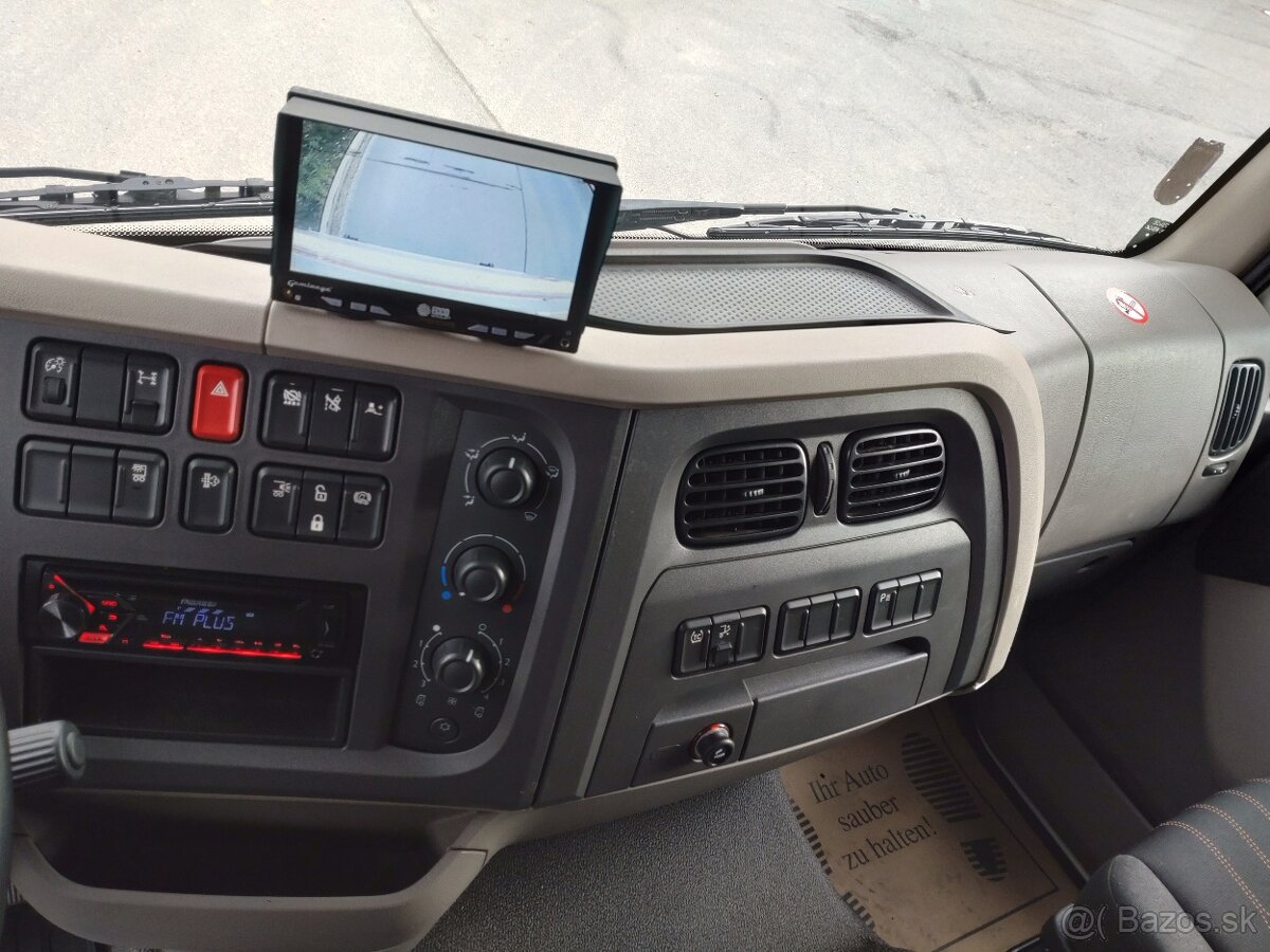 DAF LF 320 FA - 18t - 18 Europalet - Čelo - Lůžko - 17