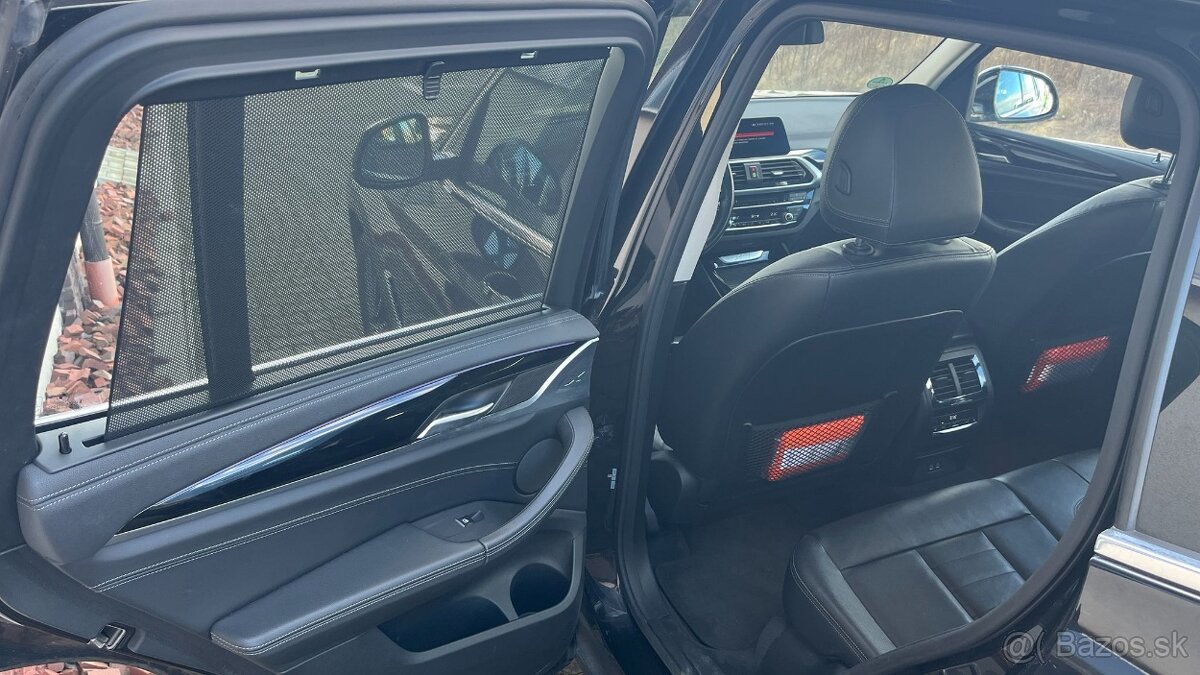 BMW X3 xDrive20i - 17