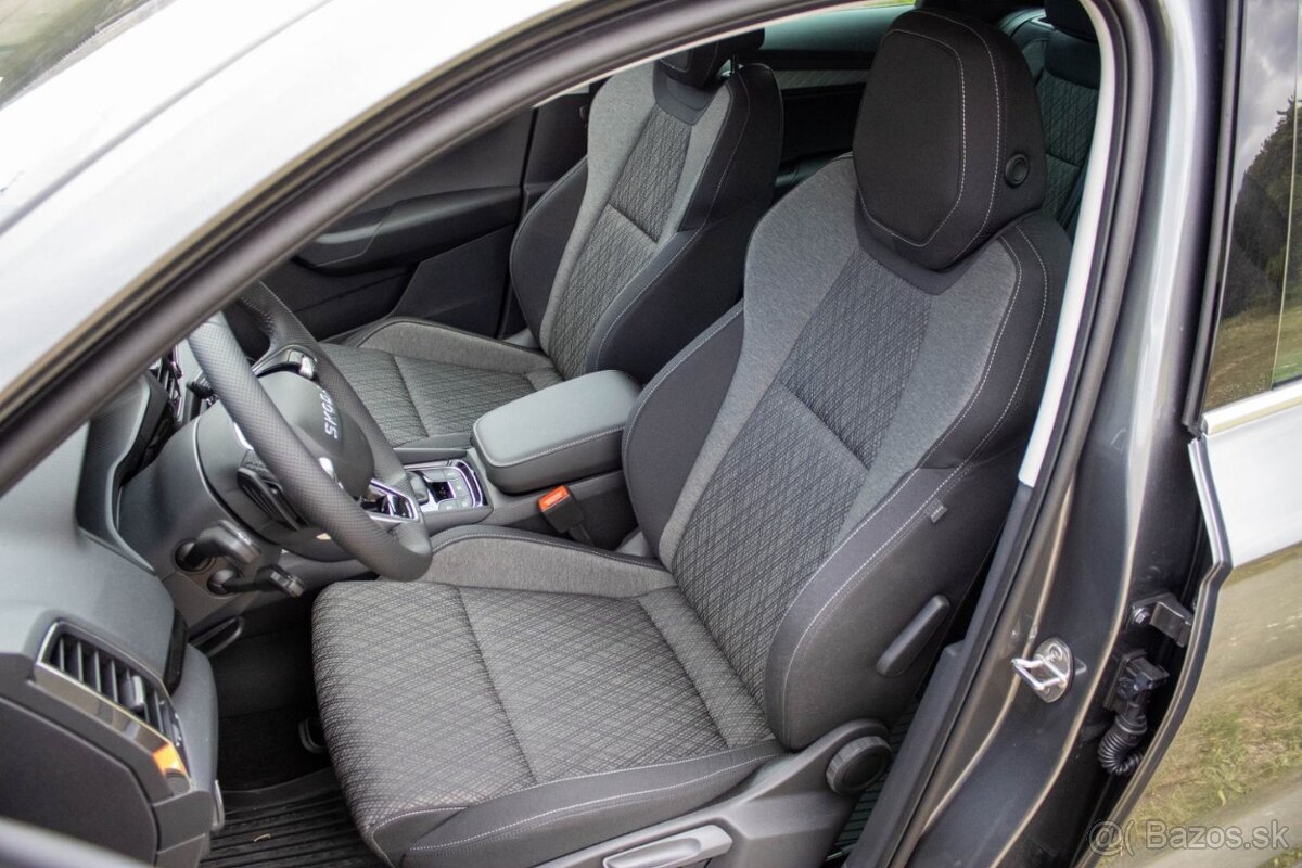 ŠKODA KAROQ 1.5 TSI 110kW ACT EVO DSG 2025 - 17