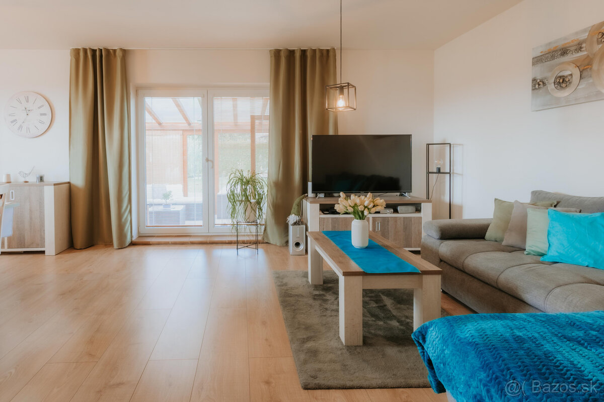 Na predaj rodinný dom v obci Zbyňov - 17