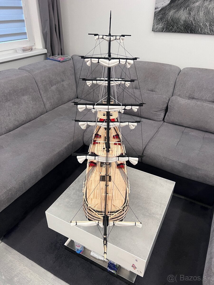 Dreveny model plachetnice. - 17