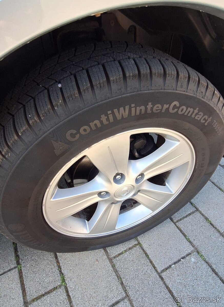 SsangYong Rexton 2.7 D - 17