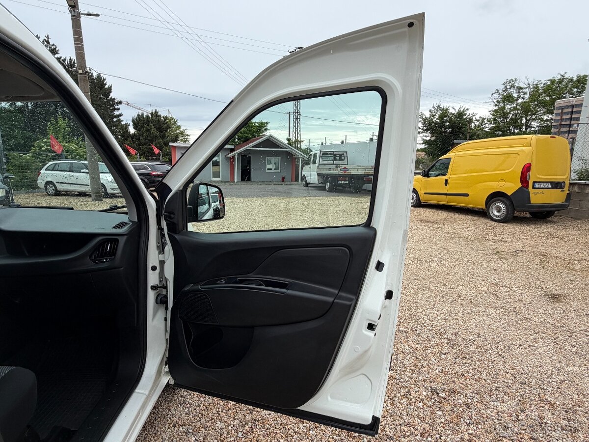 Fiat Dobló, 1.6MTJ 77kW1.MajPrav.Servis - 17