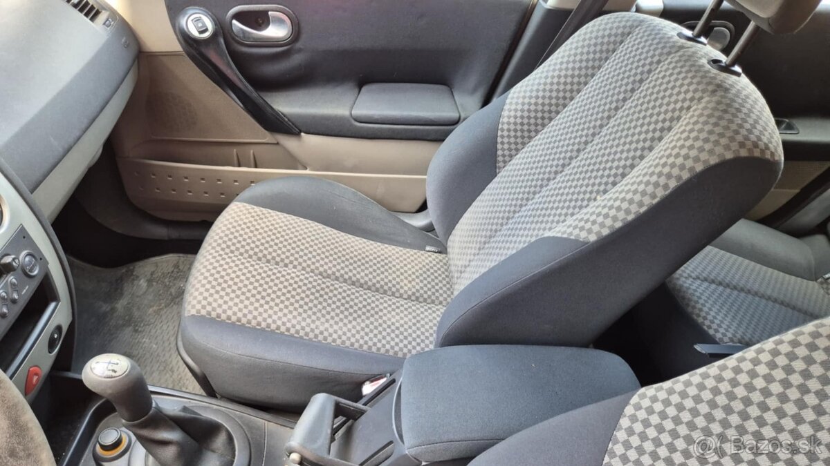 Renault Megane II 1,4I 72kw kód motora: K4JD4 - 17