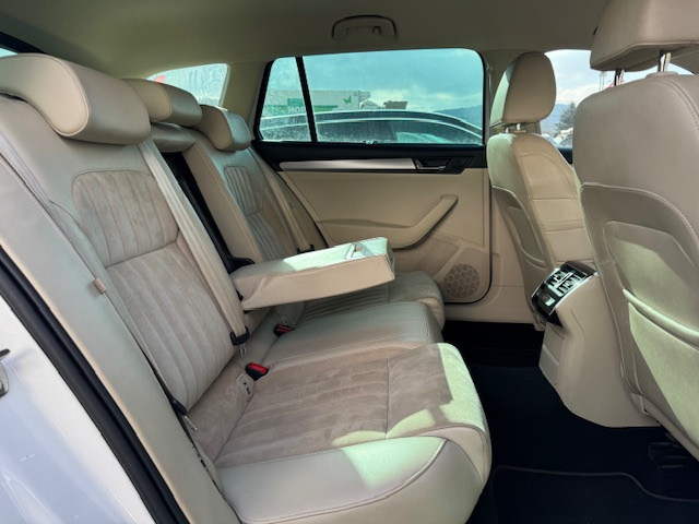 Škoda Superb Combi 2.0 TDI Business DSG AKONTACIA OD 0% - 17