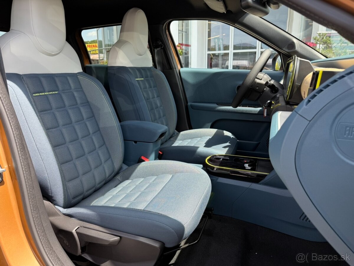 Fiat Grande Panda LA PRIMA BEV 44kWh 113k ELEKTRICKÁ - 17