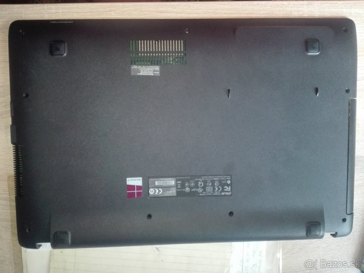 Asus notebooky na diely. - 17