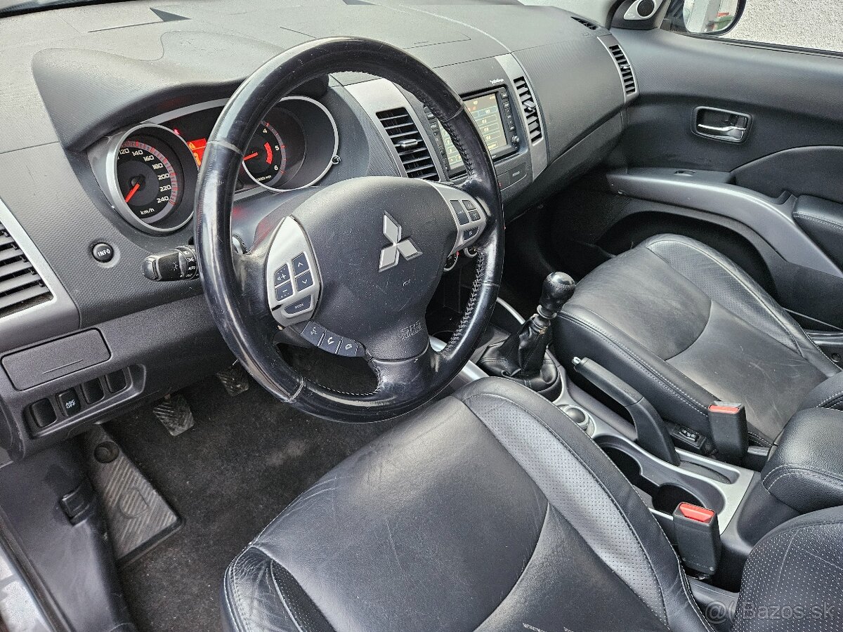 Mitsubishi Outlader 2,2diesel - 17