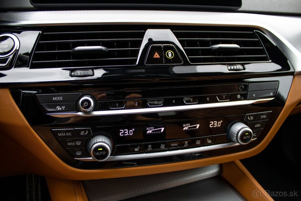 BMW Rad 5 530d xDrive A/T 2020 - 17