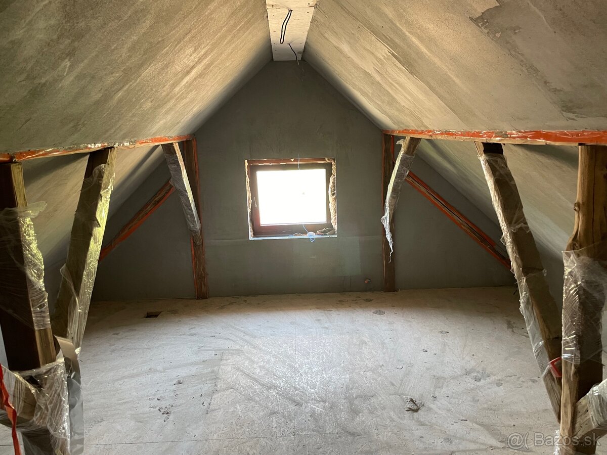 Dom 8km od okresného mesta - 17