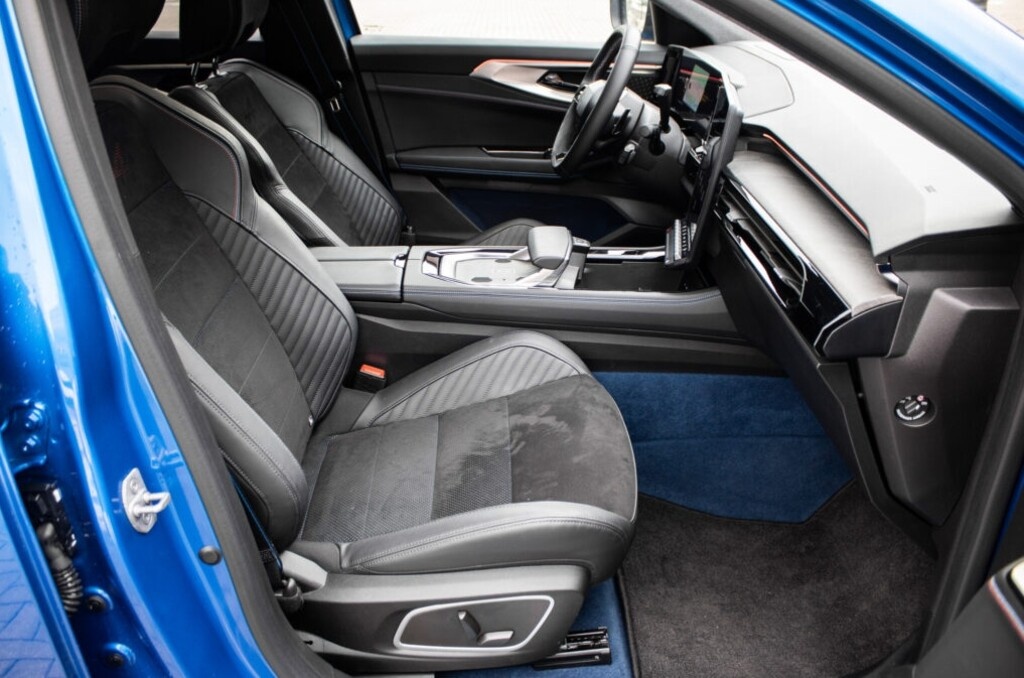 Renault Rafale ATELIER ALPINE (2025) - 17