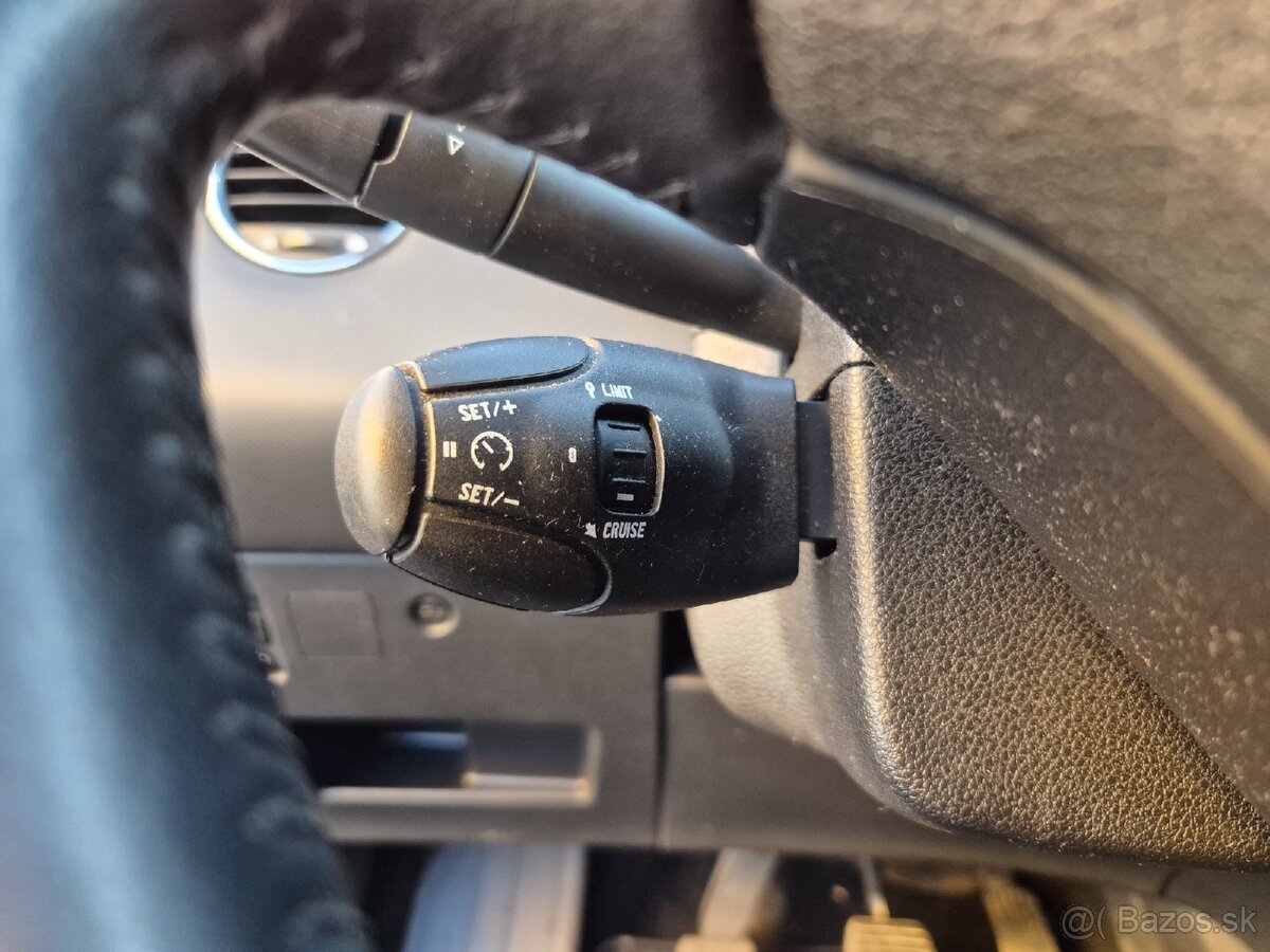 Peugeot 308 1.6 Hdi - 17