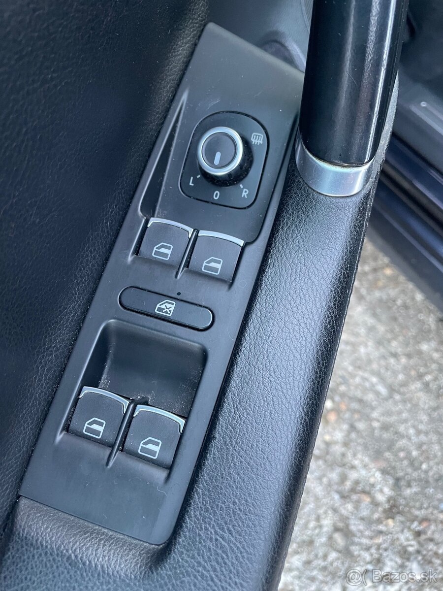 Volkswagen Passat 2.0 TDi 125kw DSG Alcantara - 17