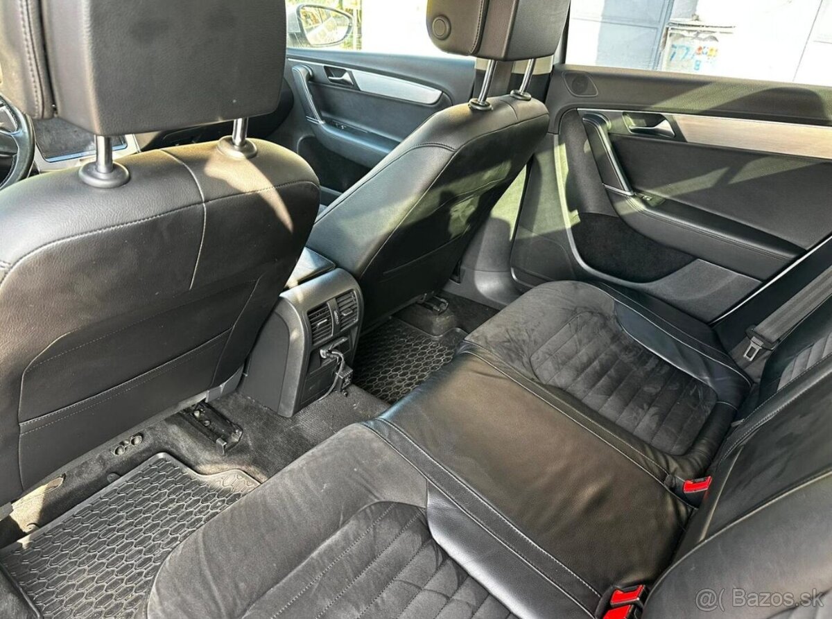Volkswagen Passat B7 2.0TDI - 17