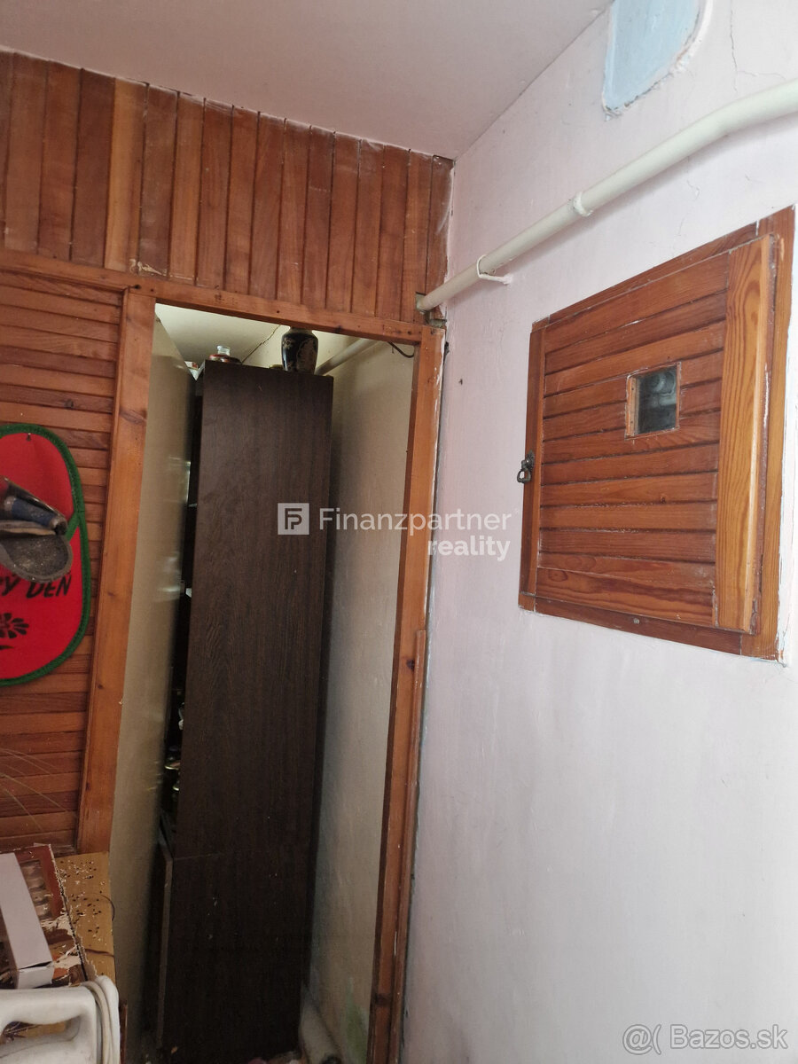 (F156-12-REMAE)Dva rodinné domy na jednom pozemku Tomášikovo - 17