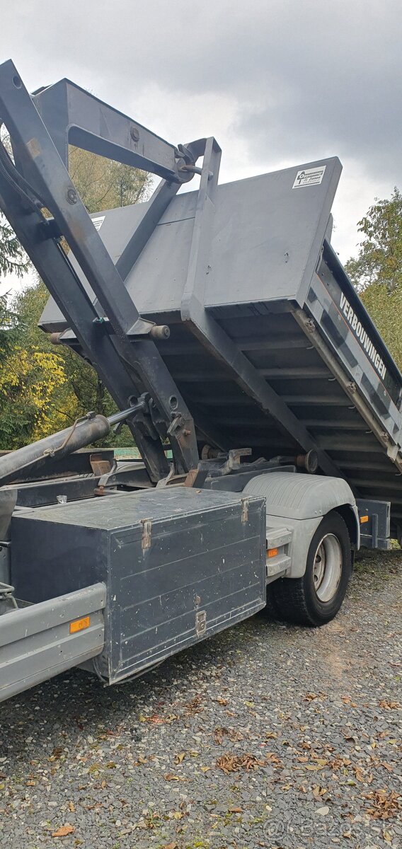 Mercedes Atego 1517 nosič kontejneru s hydraulickou rukou - 17