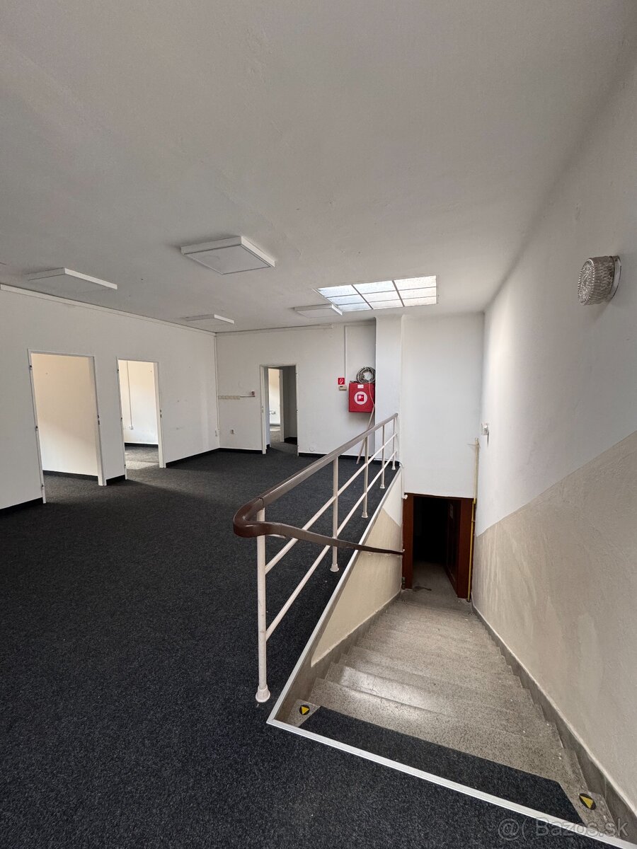 Na predaj budova v Trnave v centre mesta (1014 m²) - 17