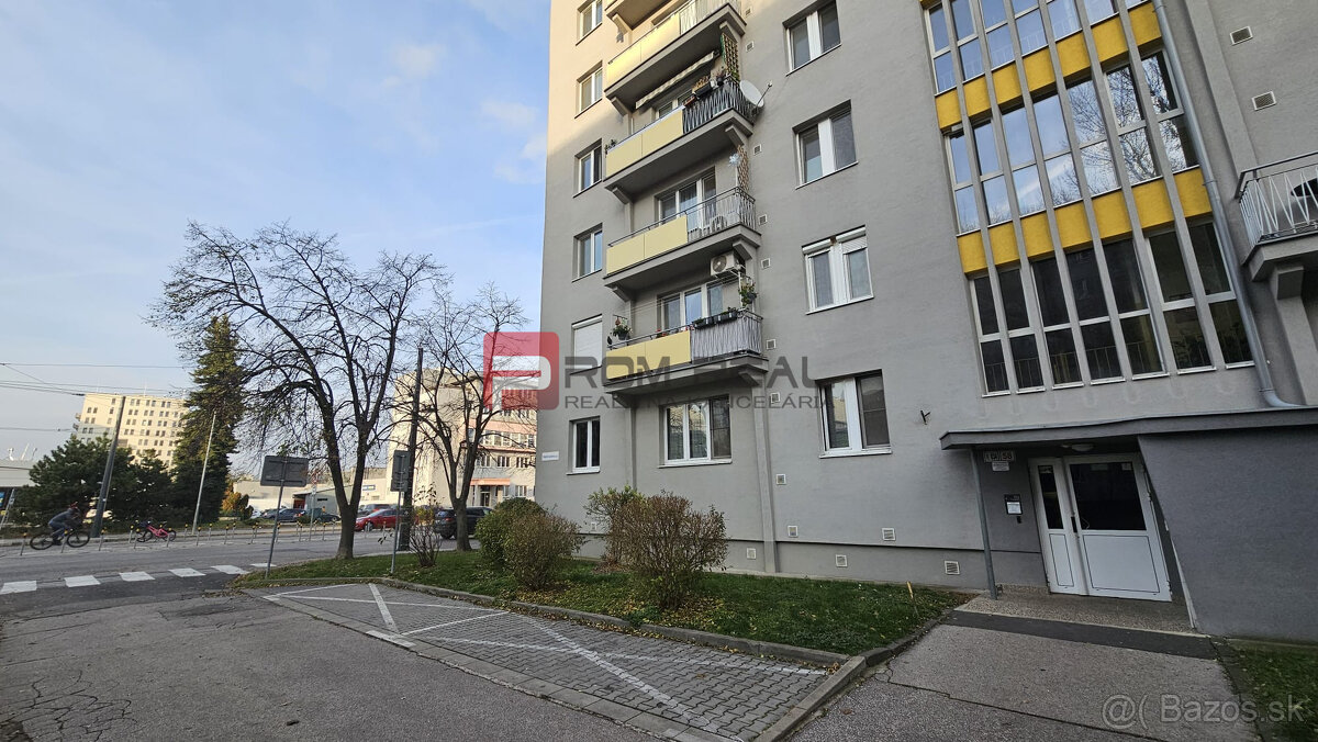 Na predaj 3 izbový byt vo vyhľadávanej lokalite Ružinova - 17