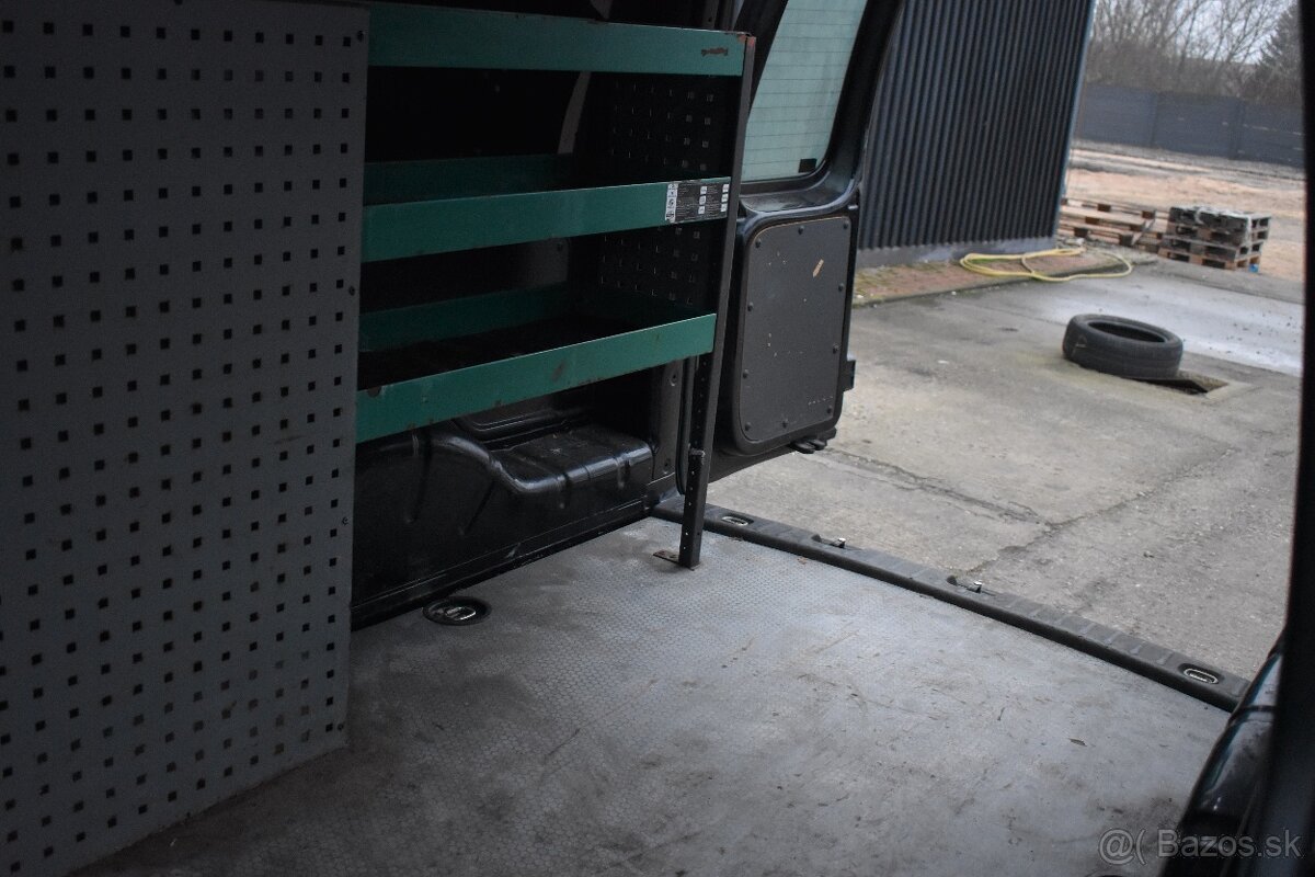 VW Caddy Maxi 1.4 TGI (CNG) DSG Odpočet DPH - 17