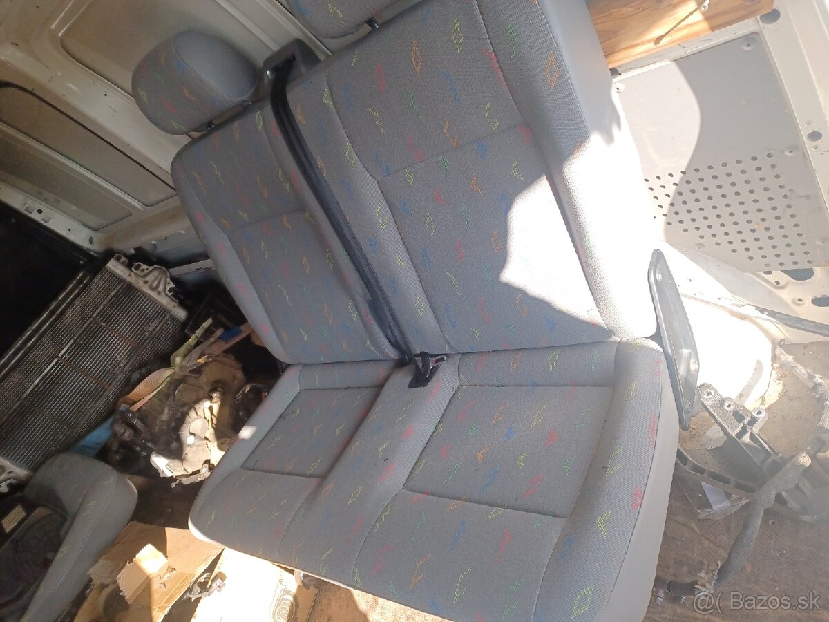 VW T5 na diely 2.5tdi 96kw - 17