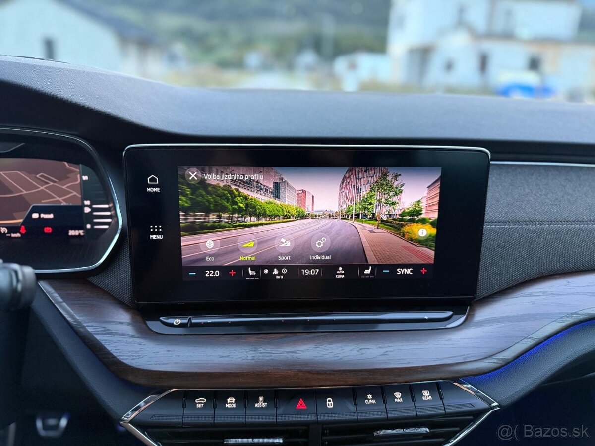 Škoda OCTAVIA 4 SCOUT 1.5TSI 110KW VIRTUAL/ŤAŽNÉ - 17