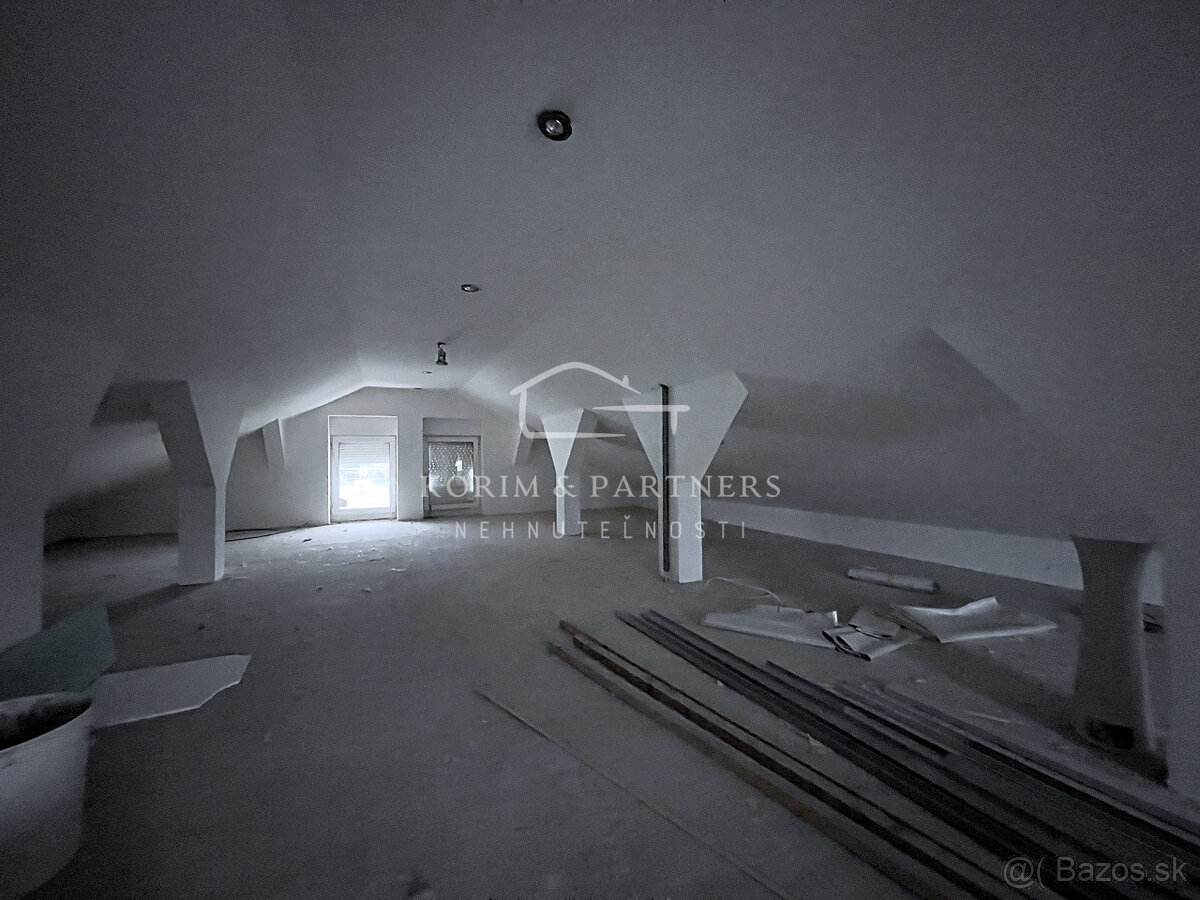 NOVÁ CENA Nadštandardný rodinný dom so začatou rekonštru - 17