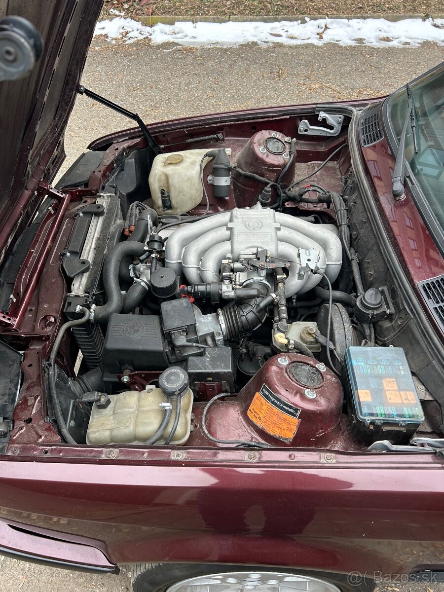 Prodám BMW 320i e30 coupe - 17