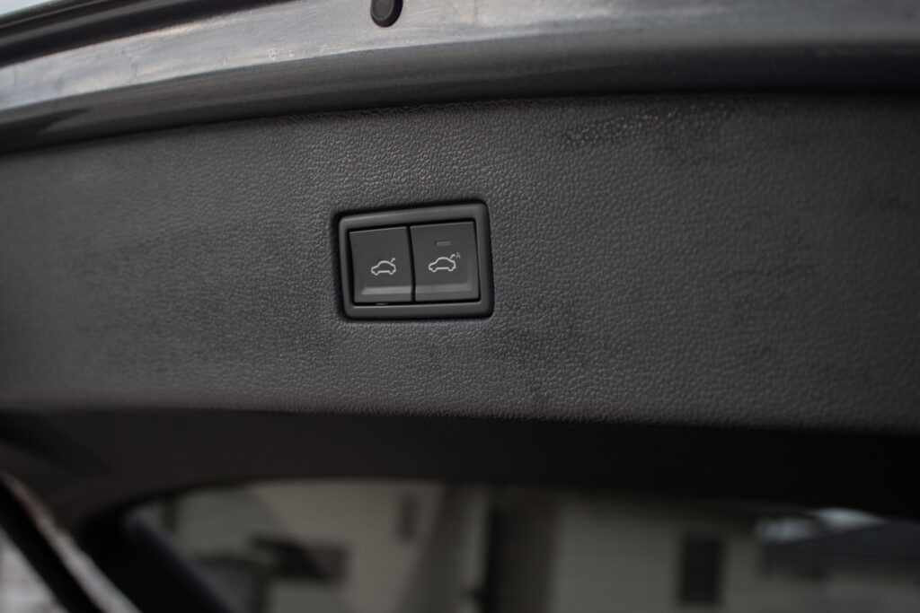 Volkswagen Tiguan allspace 2.0 TDI BMT DSG - 17