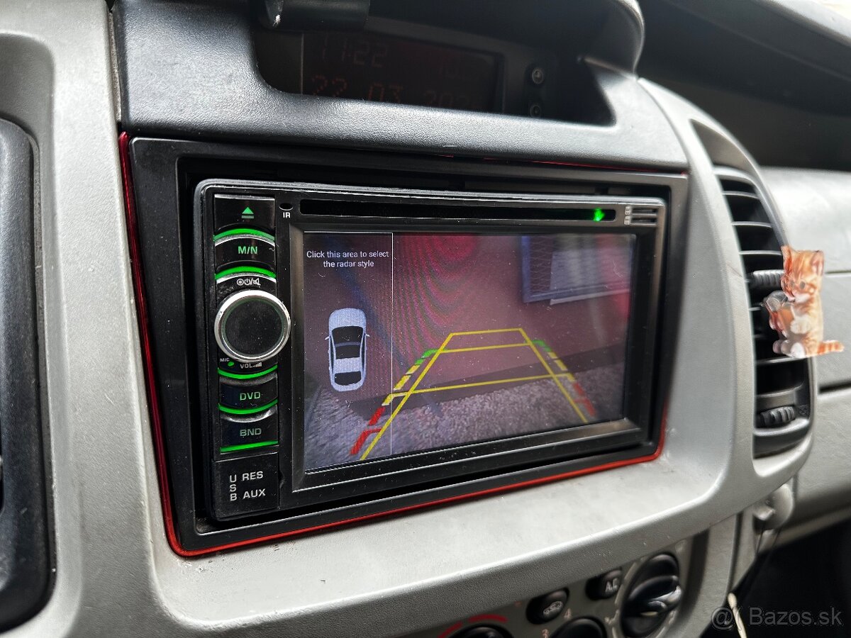 Opel Vivaro 1.9 TDTI - 17