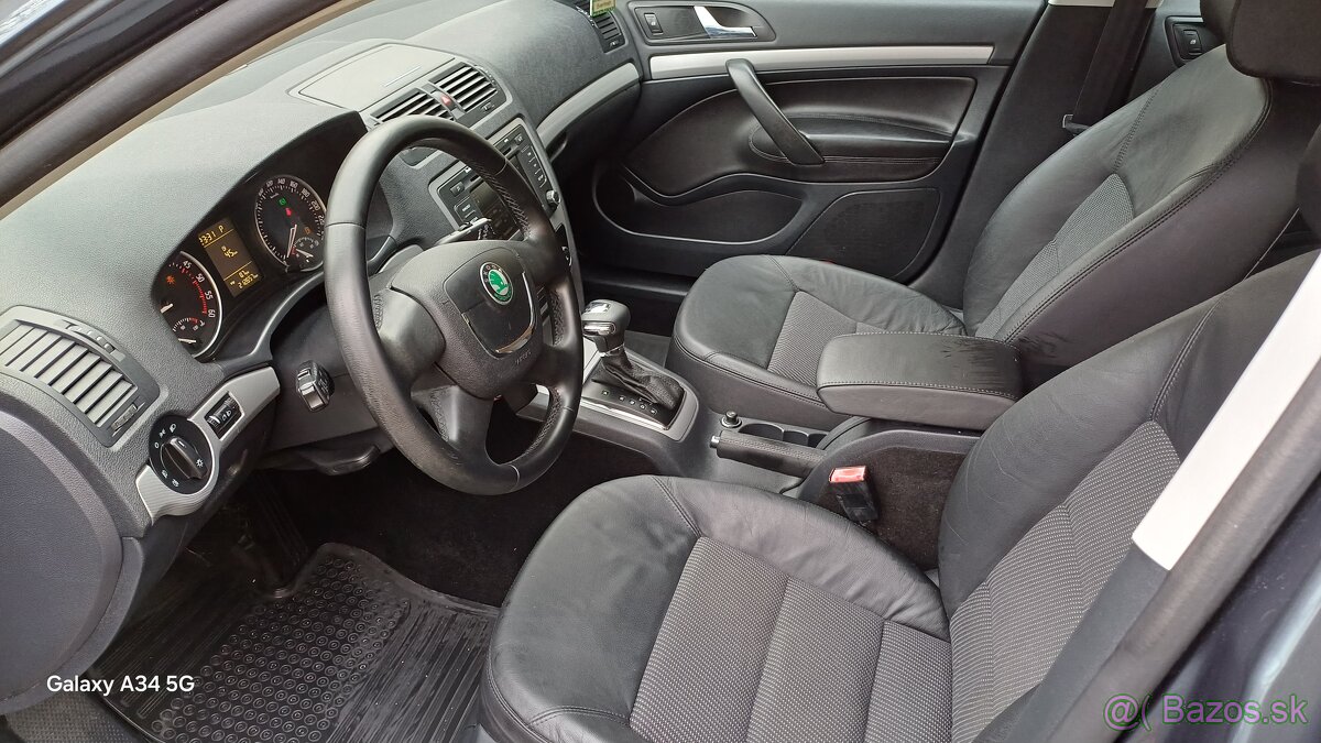 Škoda octavia combi 1.9TDI ťazne DSG rok 2009 - 17