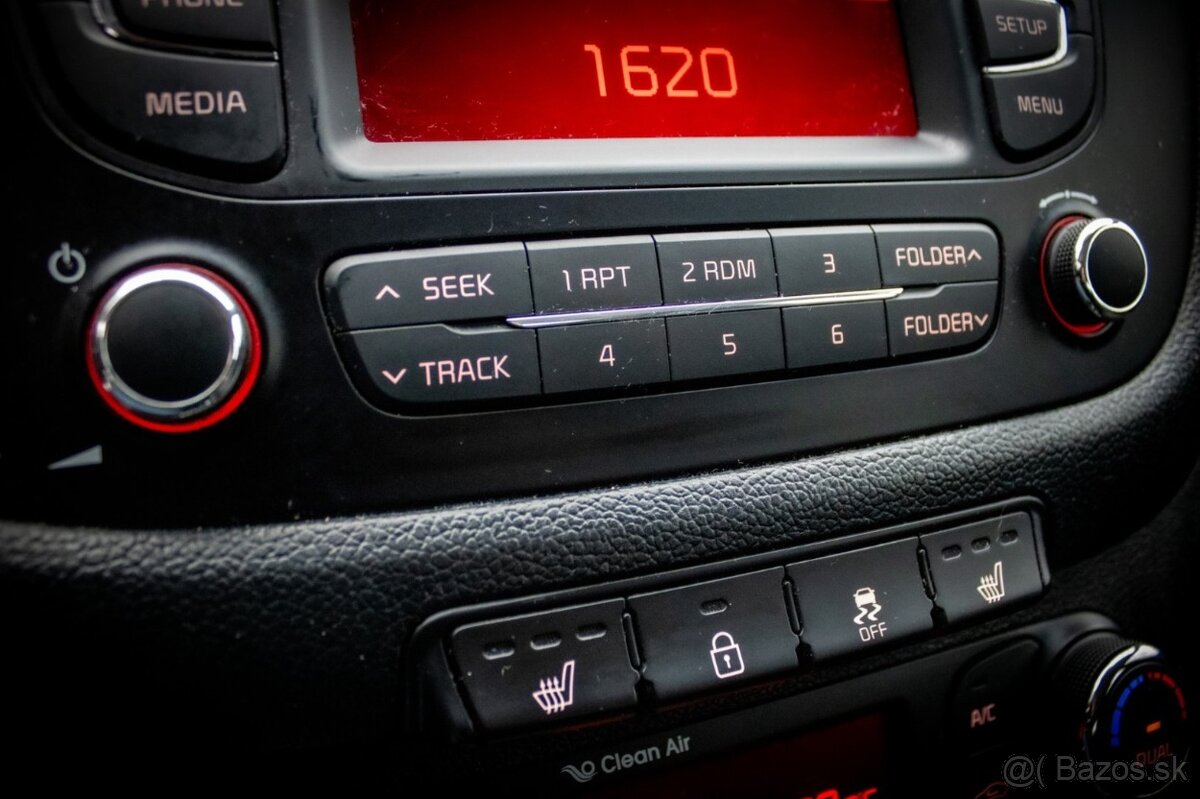 Kia Ceed 1.4 CVVT 73,6kW, M6, 5d. - 17