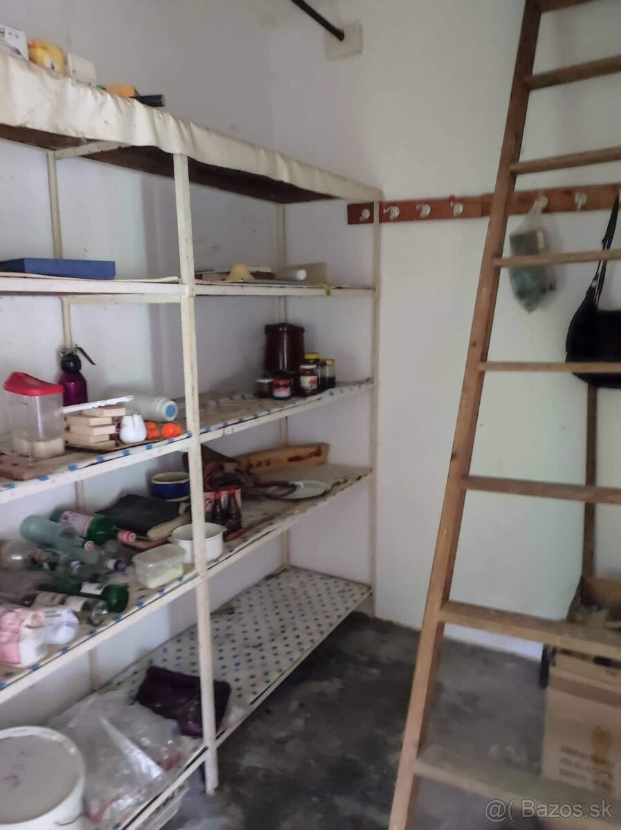 Na predaj rodinný dom na polosamote v obci Hernádvécse - 17