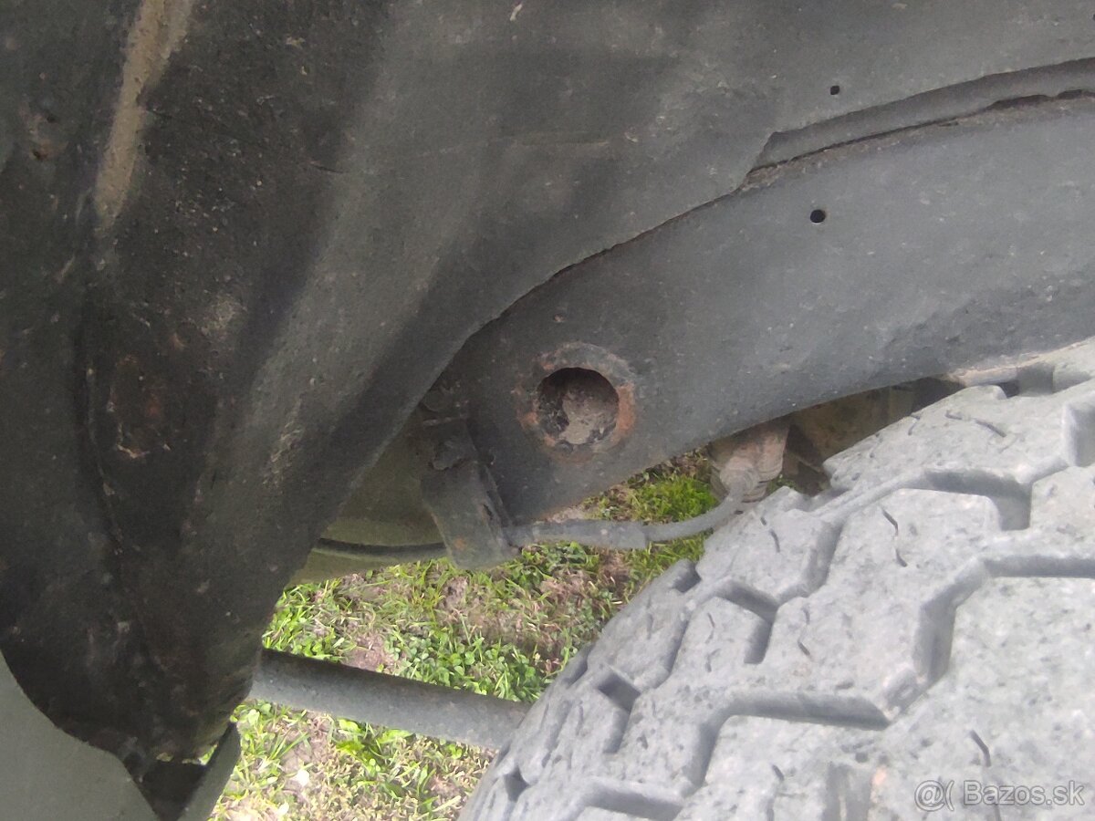 Nissan Patrol 3.0 - 17