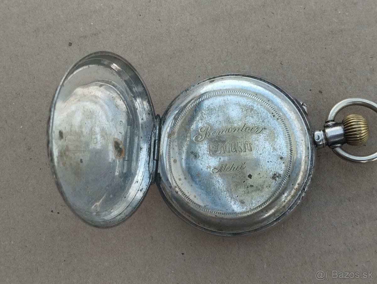Starožitné dvoupláštové stříbrné zdobené kapesní hodinky. - 17