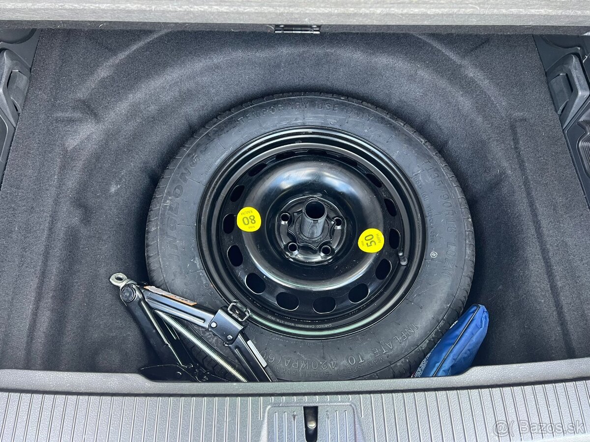 VW Passat Variant 2.0 TDI DSG 4Motion - Třinec (ČR) - 17