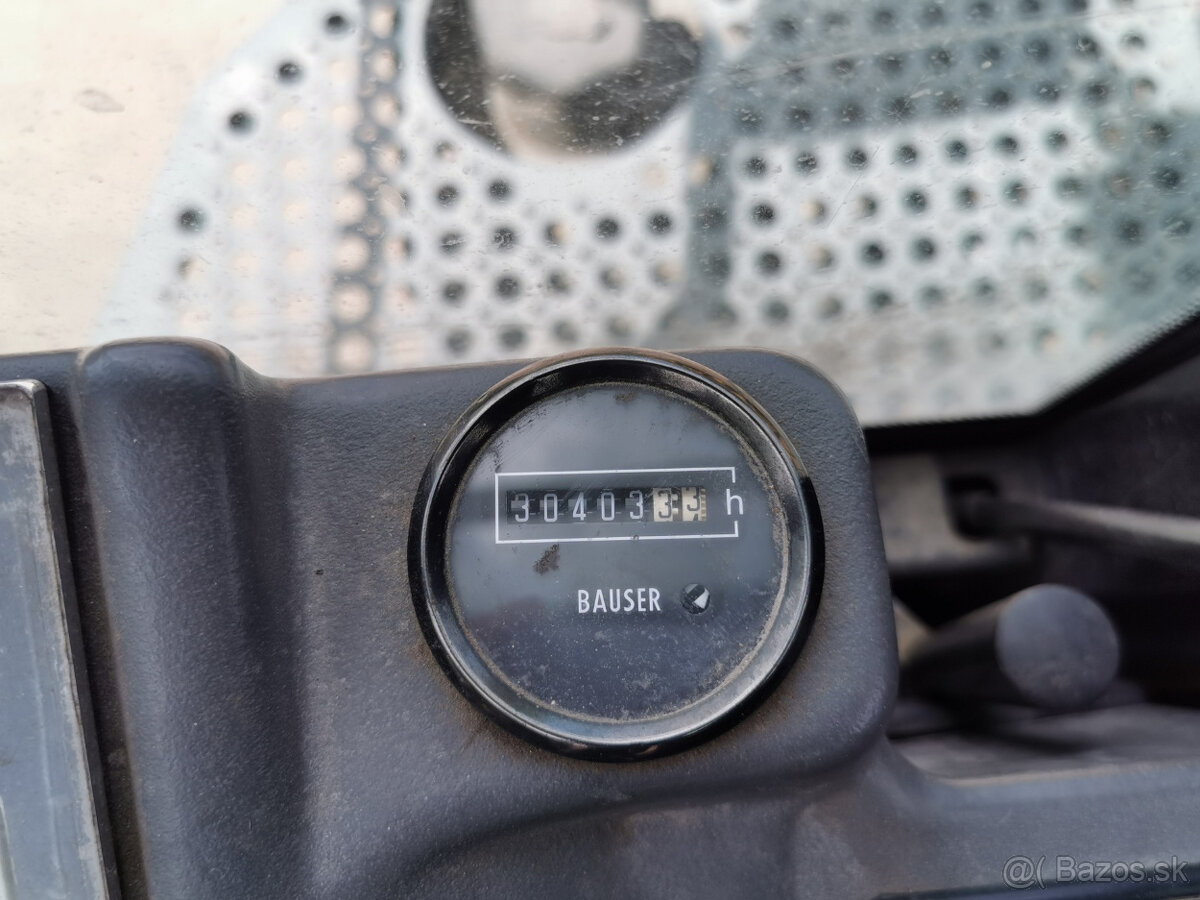 Prodám kolový nakladač LIEBHERR L564 - 17