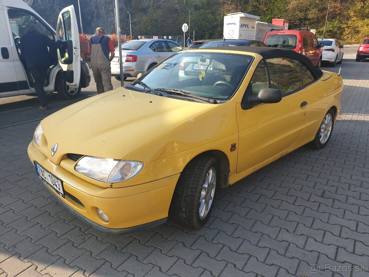 Renault Megane cabrio 1.6 16e - 17