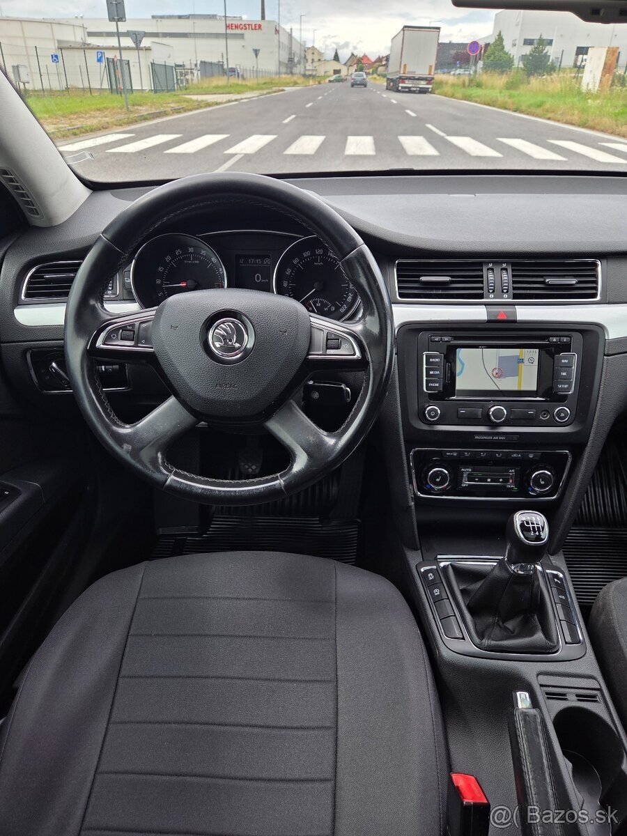 Škoda Superb 2.0TDI - 17