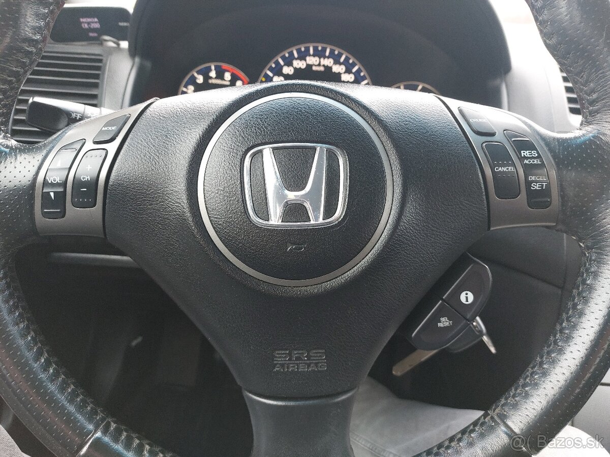 Honda Accord 2.2 CDTi Sport - - 17