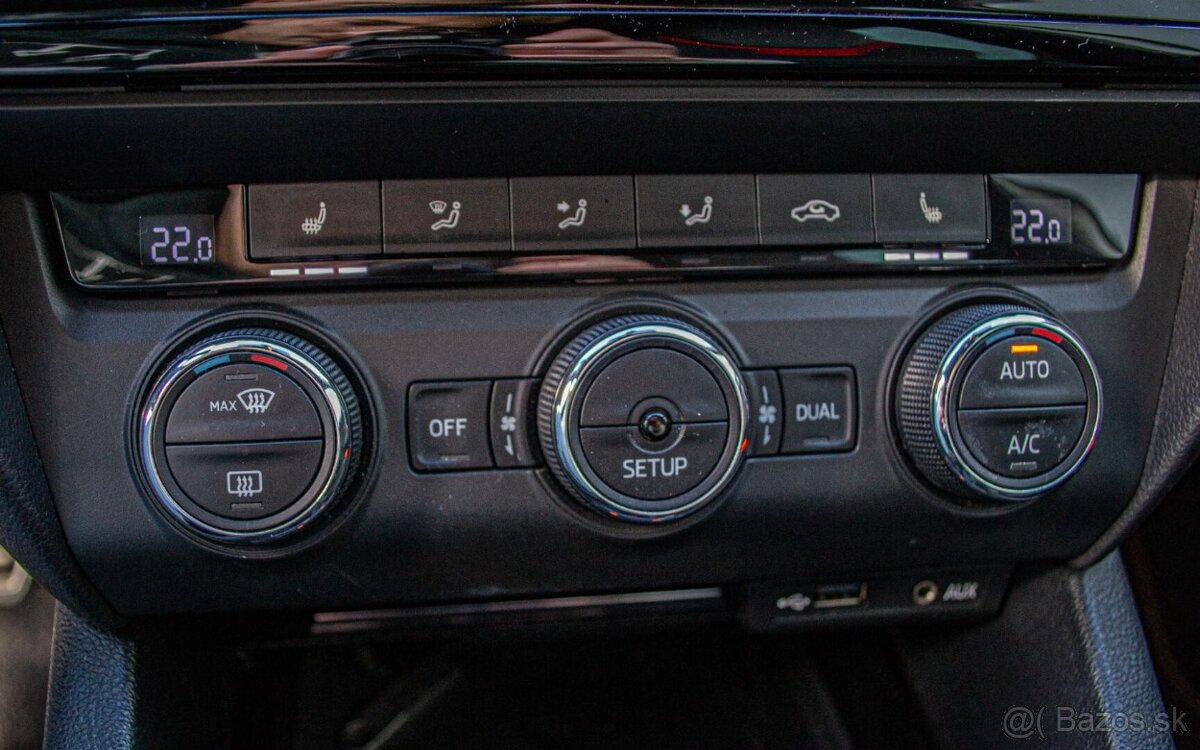 Škoda Octavia 3 Combi 2.0 TDI DPF RS - 17