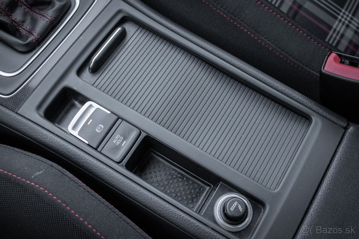 Volkswagen Golf 2.0 TFSI GTI DSG - 17