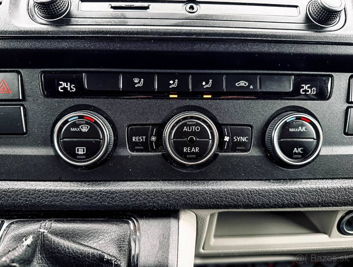 Volkswagen Caravelle T5 2.0 tdi 110kw - 17